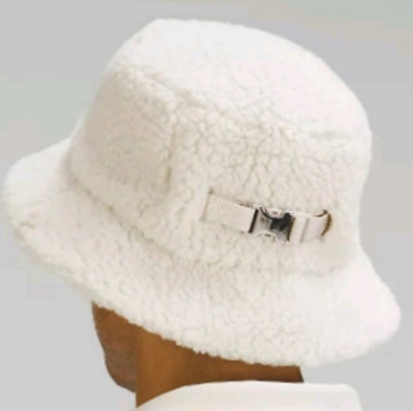 NWT Lululemon Textured Fleece sherpa  Bucket Hat Cap natural ivory L/XL Unisex - Picture 2 of 6